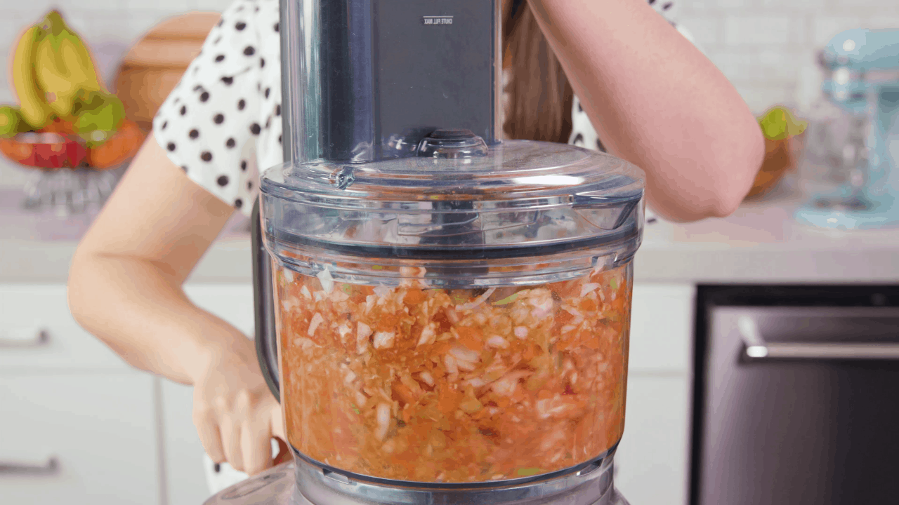 Pureeing Vegetables in Food Processor